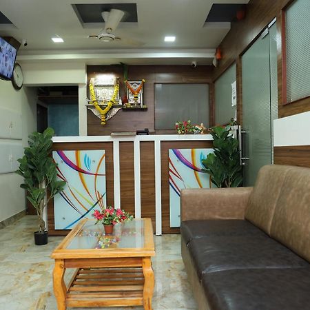 Hotel Satyam Residency Navi Mumbai Exterior photo