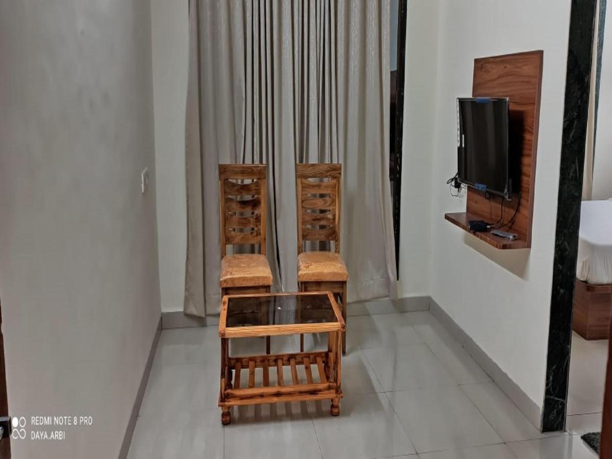 Hotel Satyam Residency Navi Mumbai Exterior photo